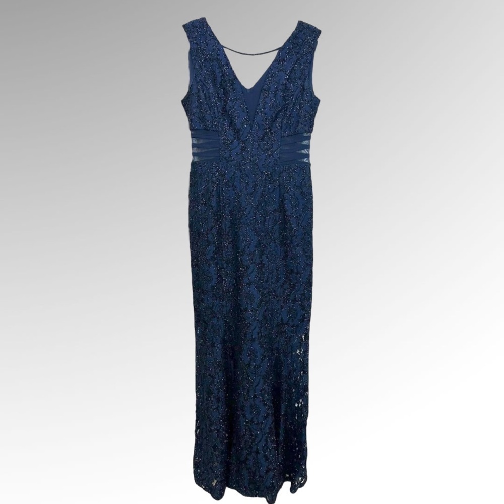 Enfocus studio gown.